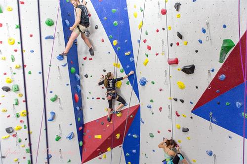 NH_Grand_event_North_Country_Climbing_College_Night_Pi